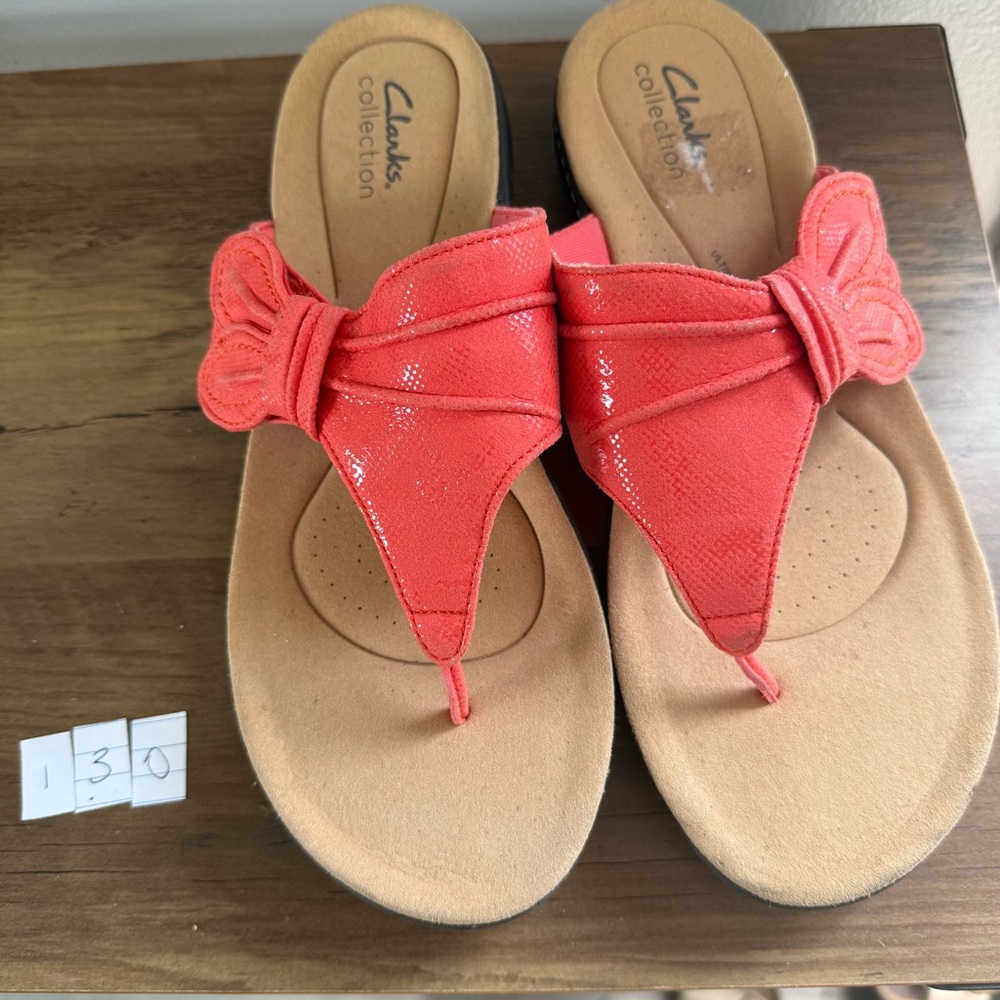 Clarks Bright Coral Thong Sandals